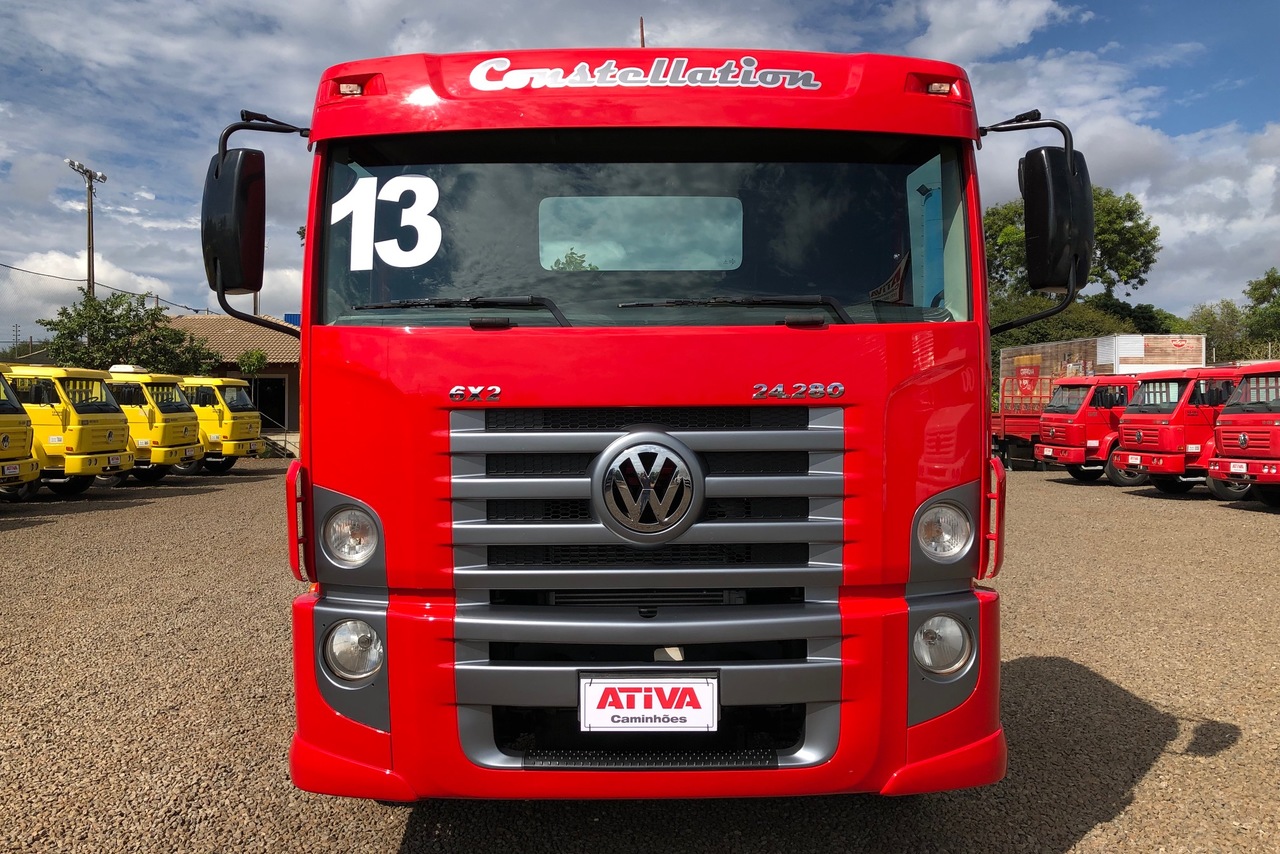 Volkswagen 24-280 E Constellation 6x2 - 12/13 9
