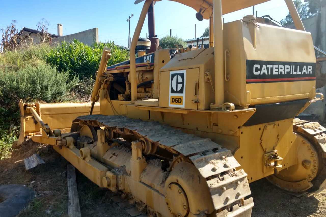 Caterpillar D6D - 81/81 3