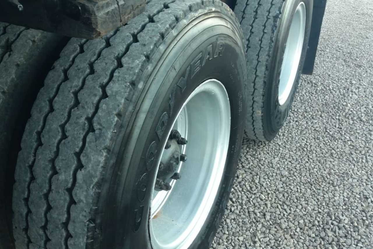 Ford Cargo1418 - 87/87 7