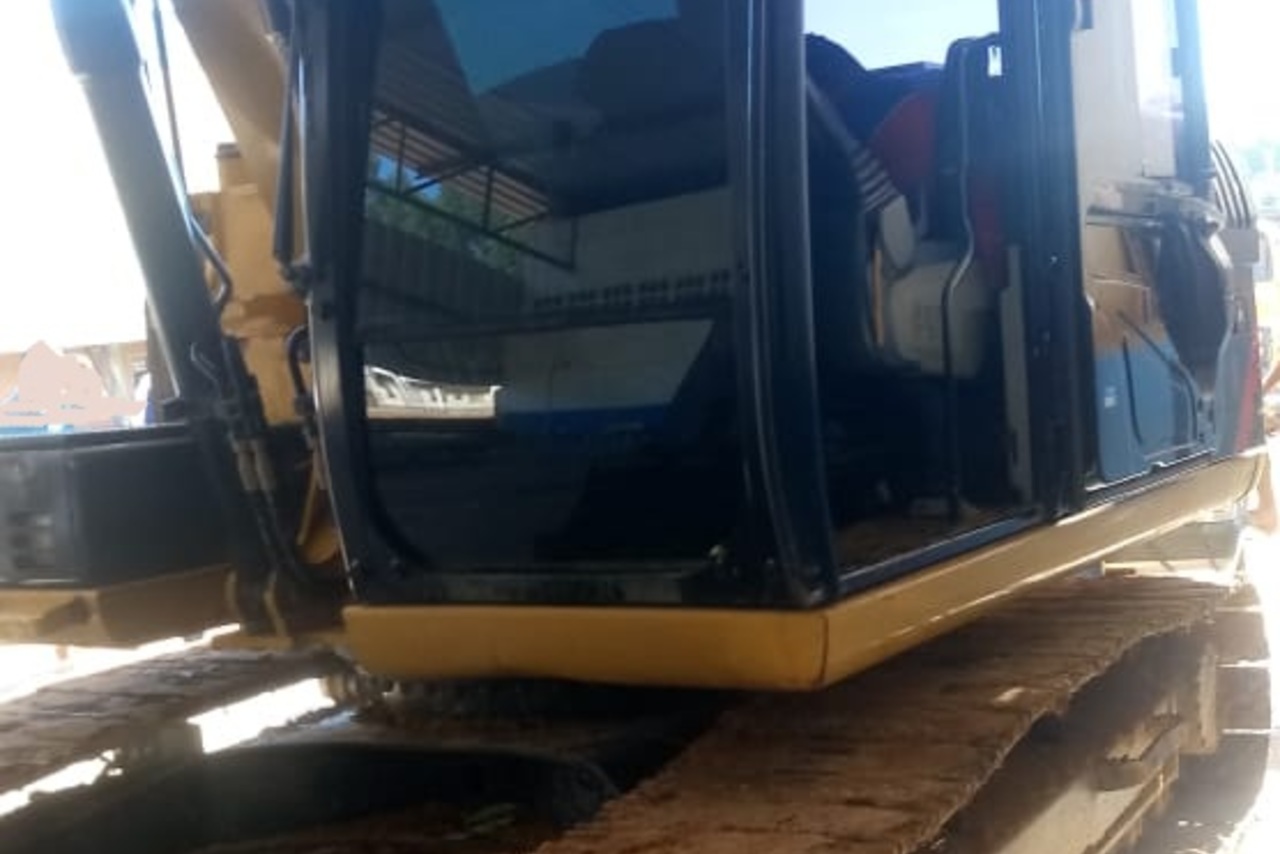 Caterpillar  312 - 16/16 6