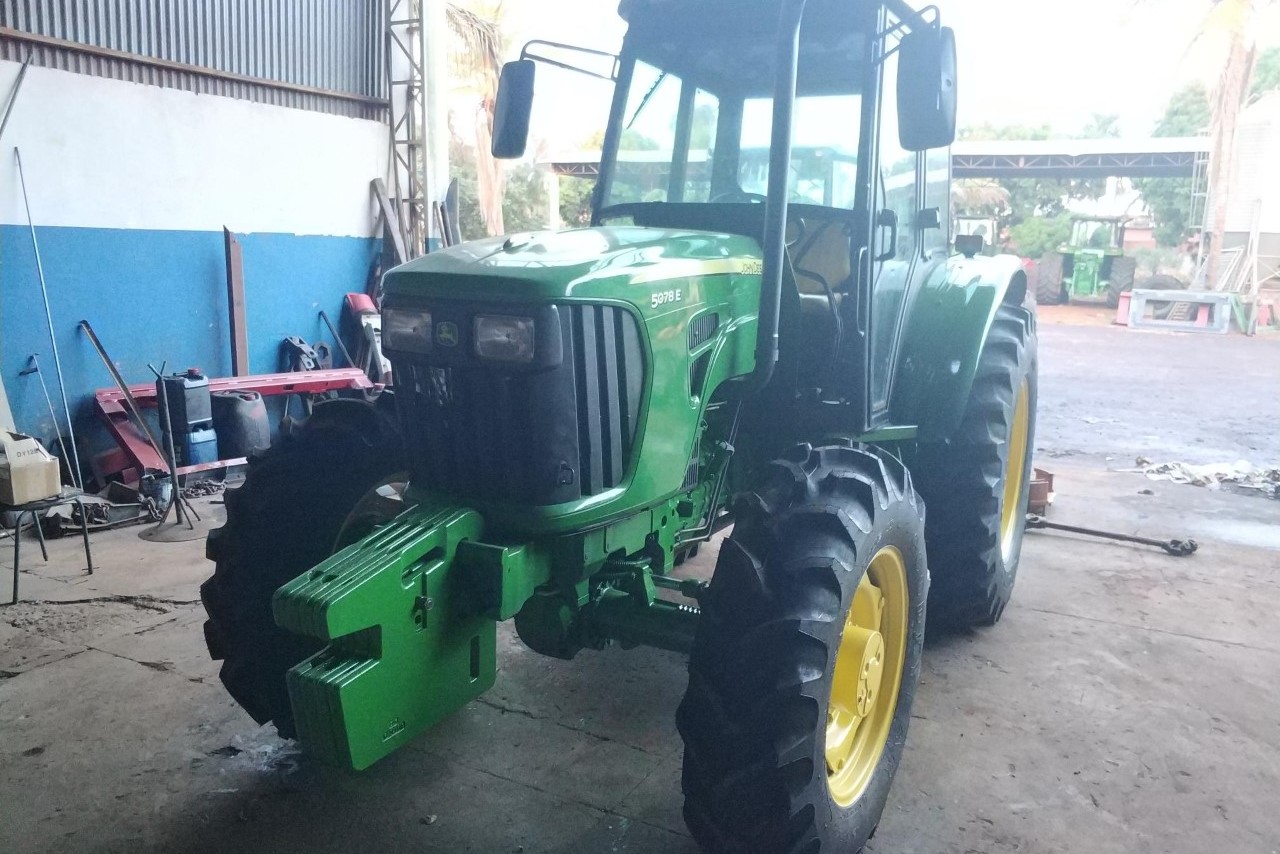 John Deere  5078 - 13 2