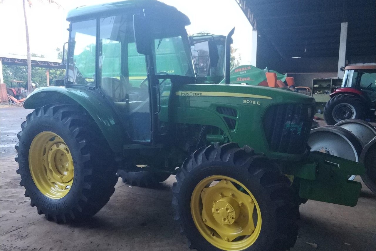 John Deere  5078 - 13 3