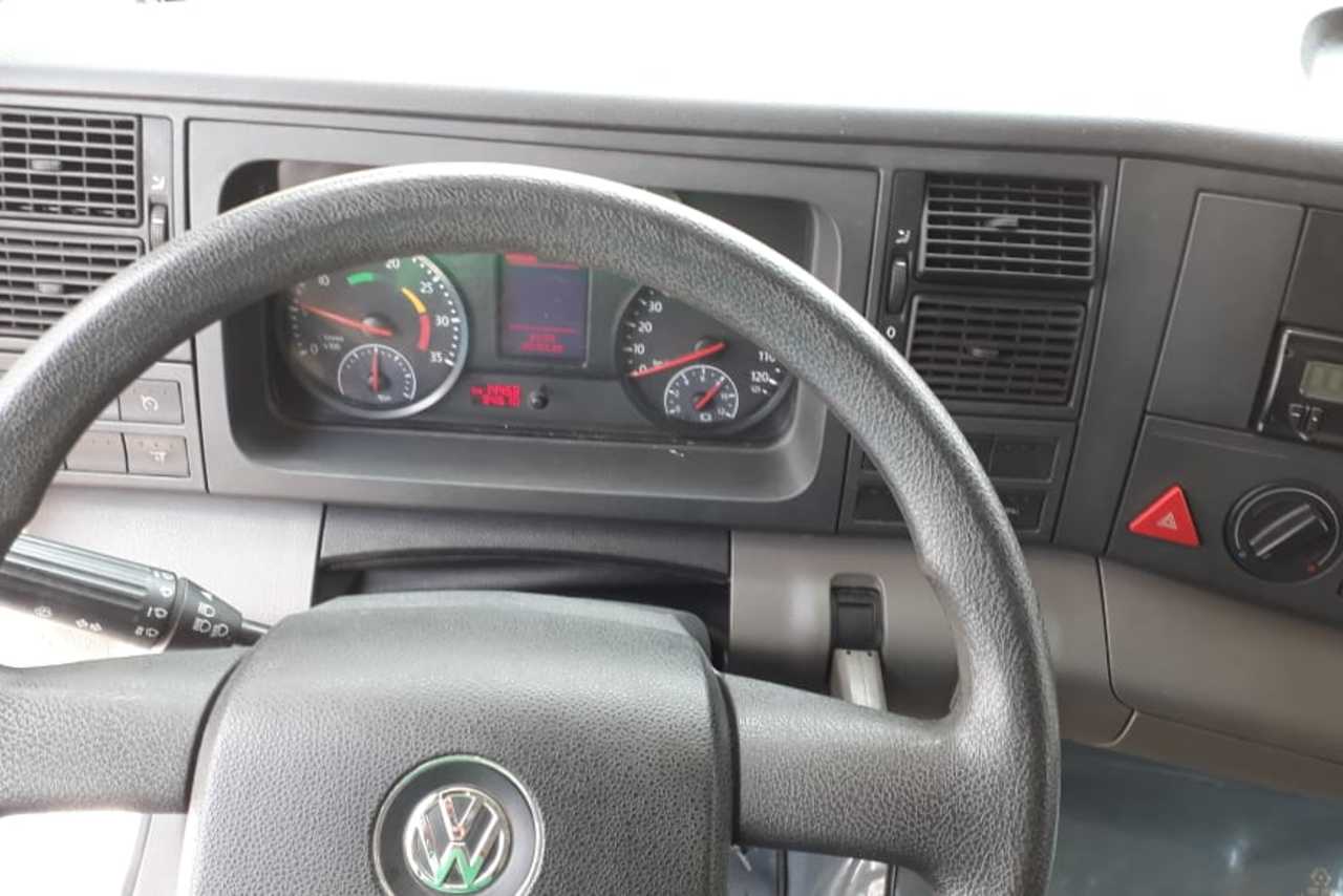 Volkswagen 24-280 E Constellation 6x2 - 16/17 10