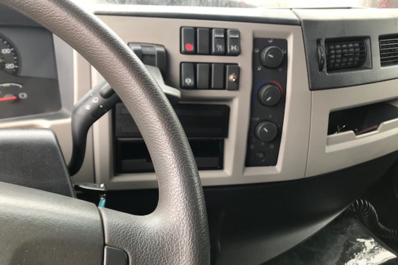 Volvo VM 270 - 14/15 7