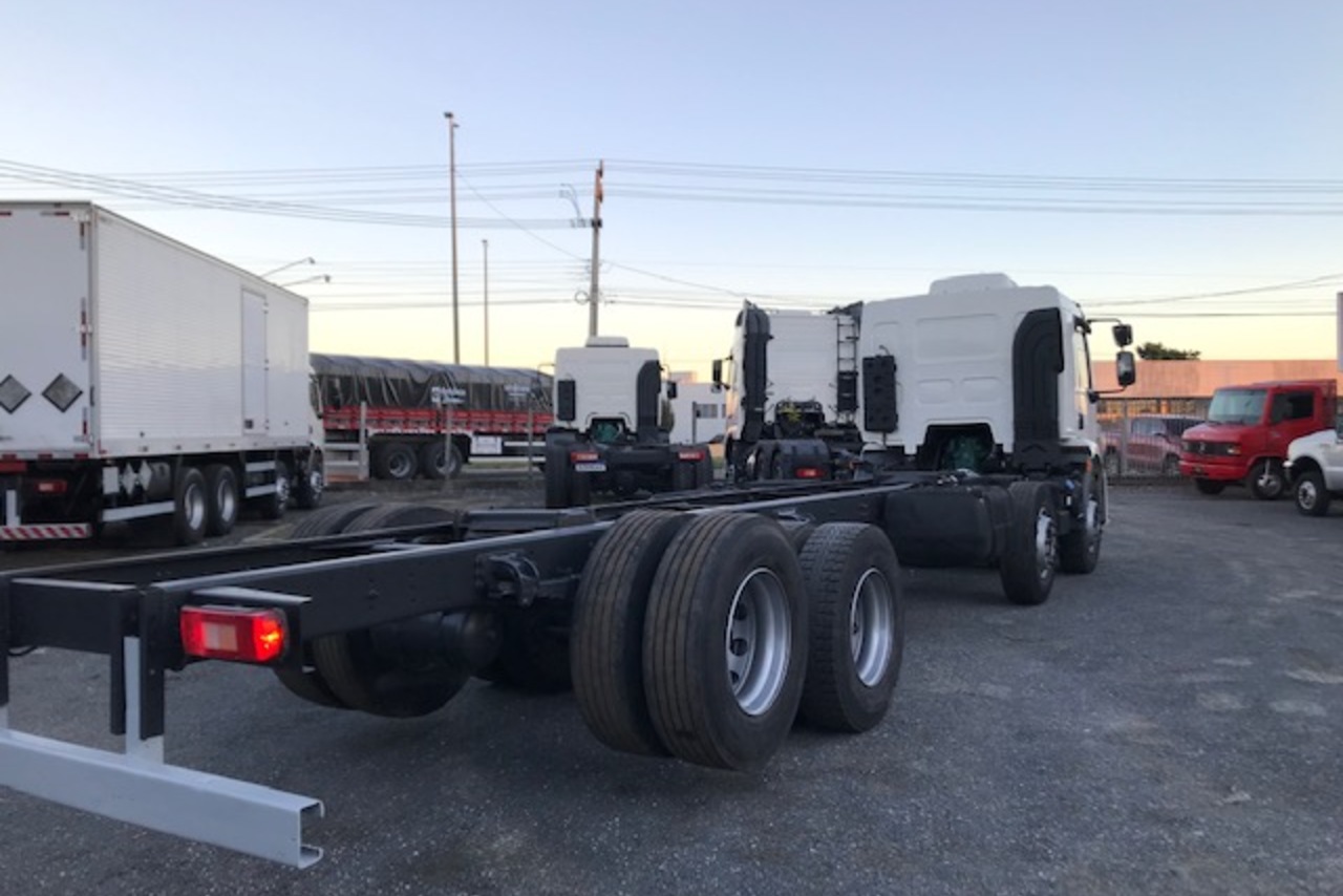 Volvo VM 270 - 13/13 2