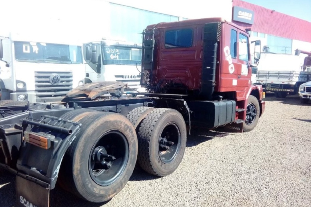 Scania 112 330 - 85/85 5