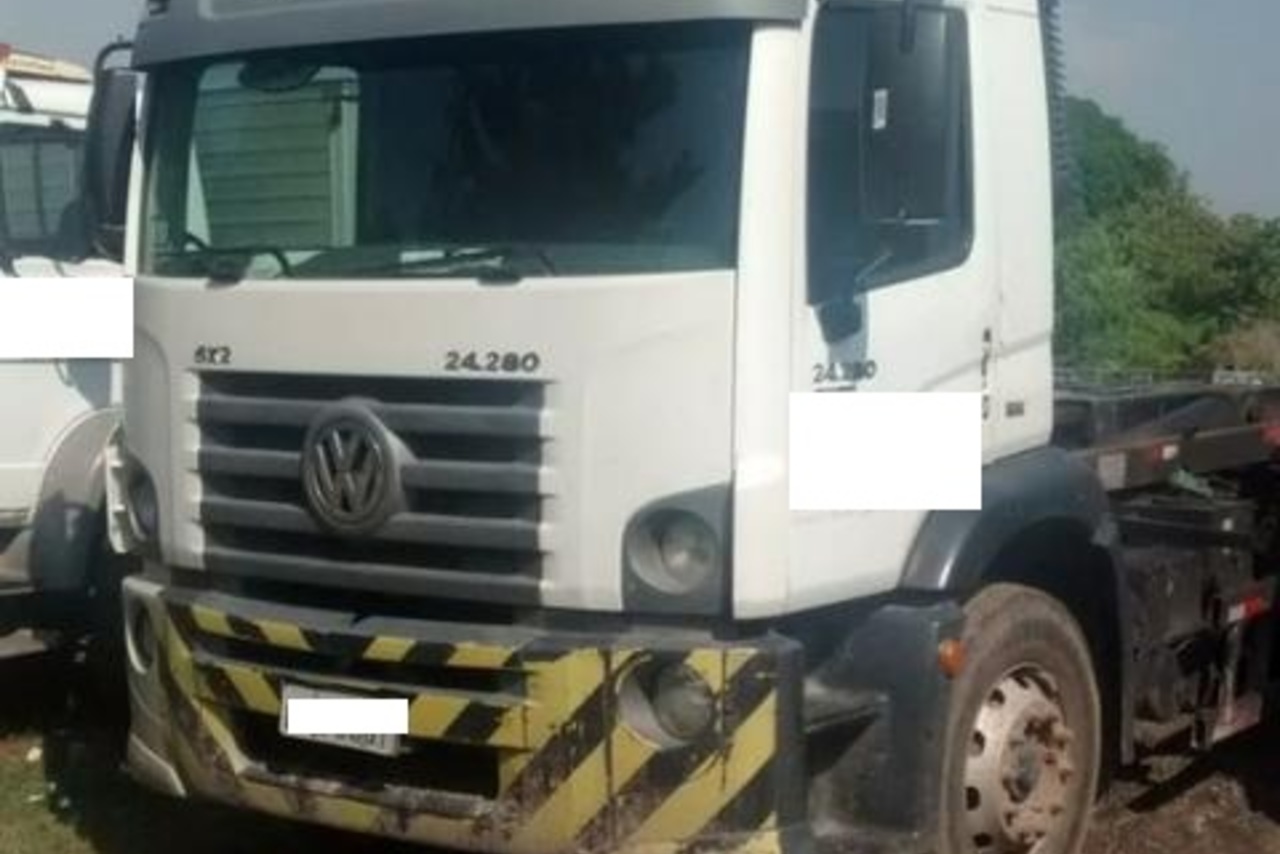 Volkswagen 24-280 E Constellation 6x2 - 13/13 5