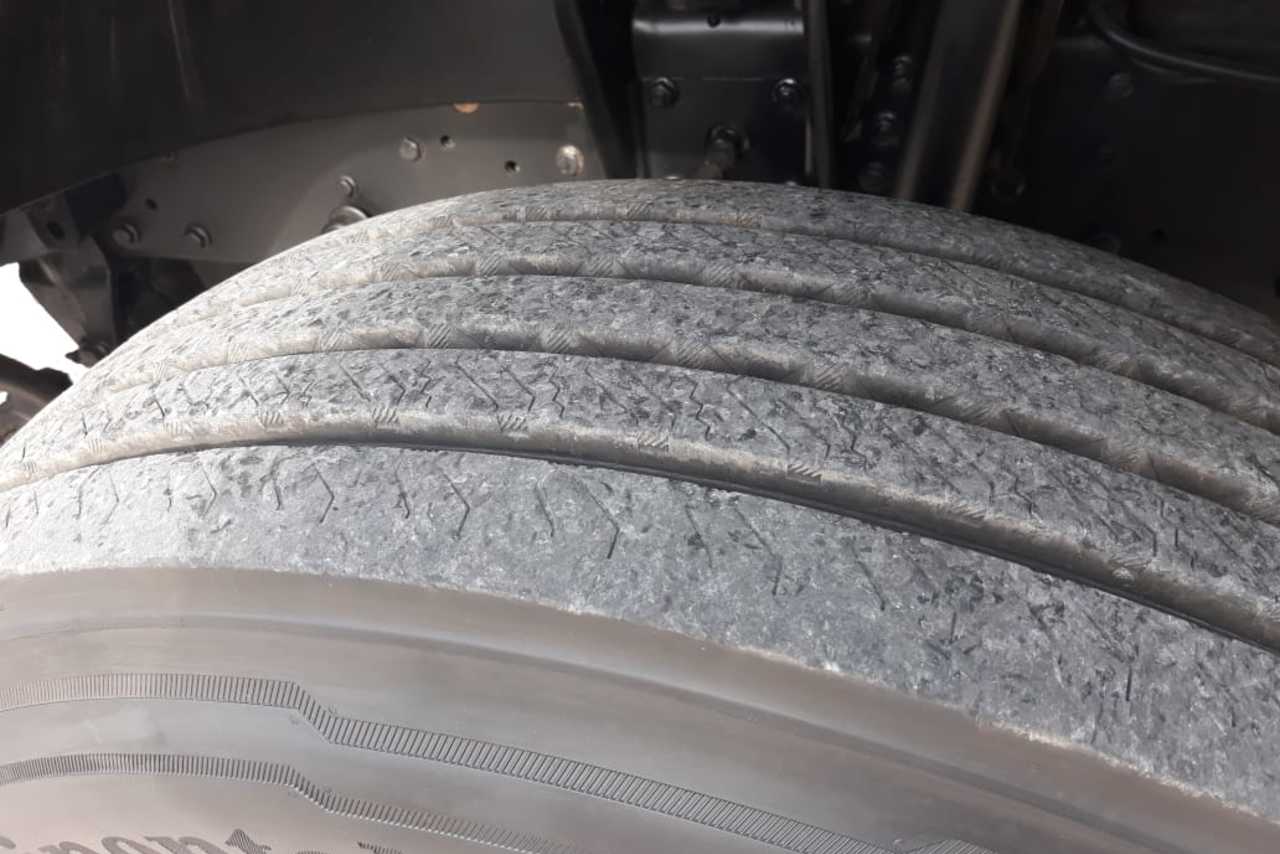 Mercedes Benz MB 1620 - 08/08 10