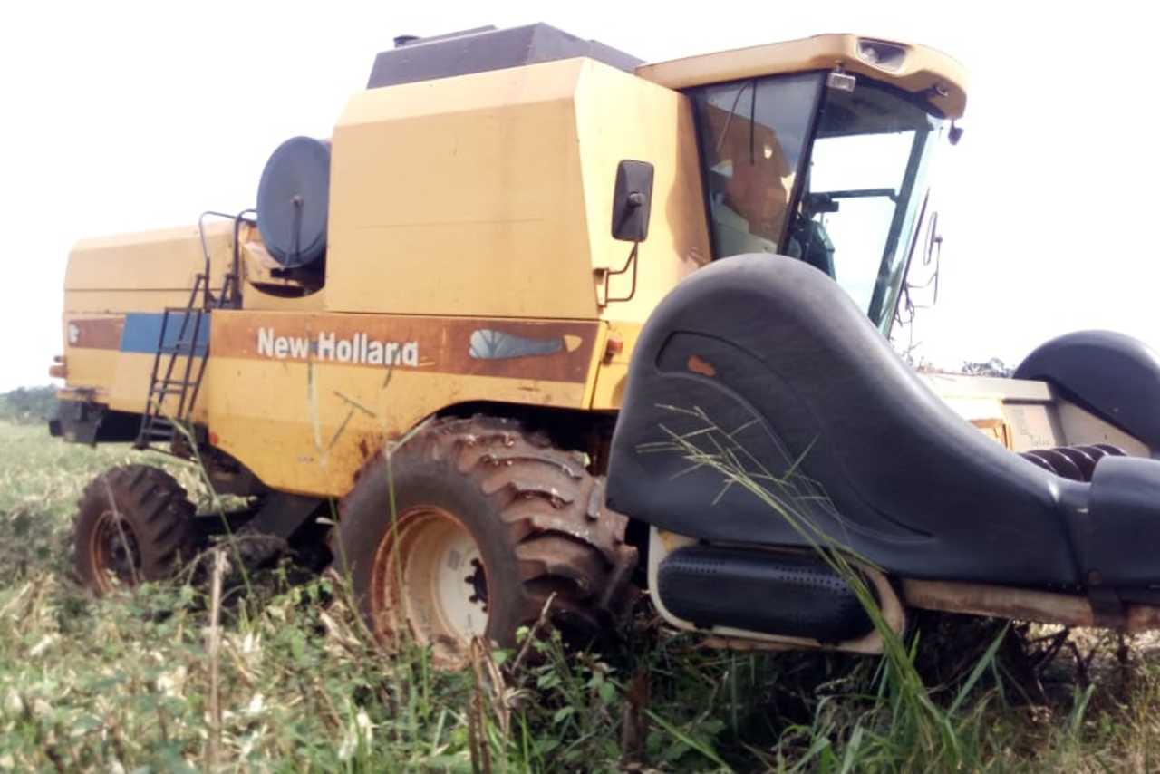 New Holland TC5090 - 12/12 6