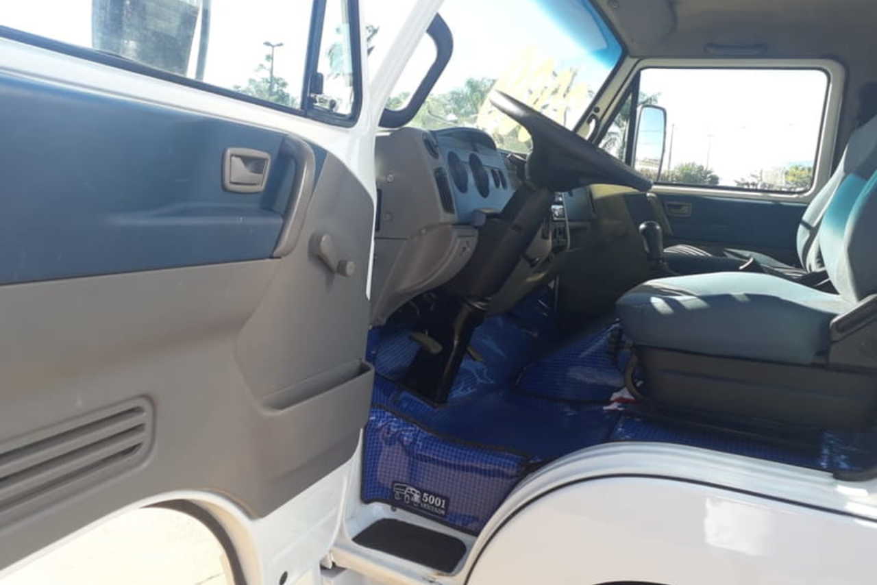 Volkswagen 8 150 - 08/09 2