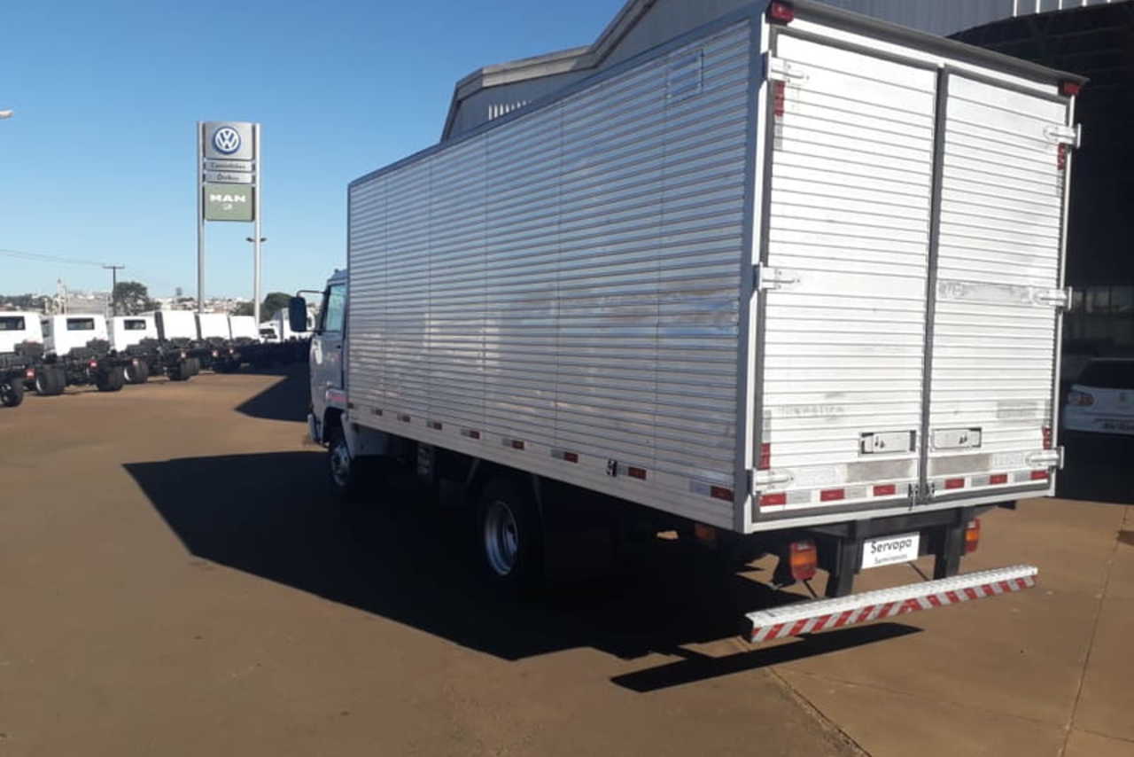 Volkswagen 8 150 - 08/09 10