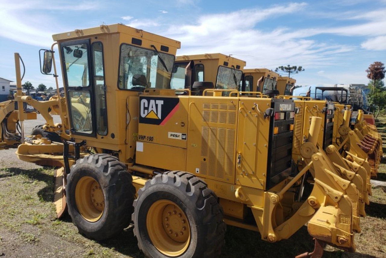 Caterpillar 140K - 20/13 4
