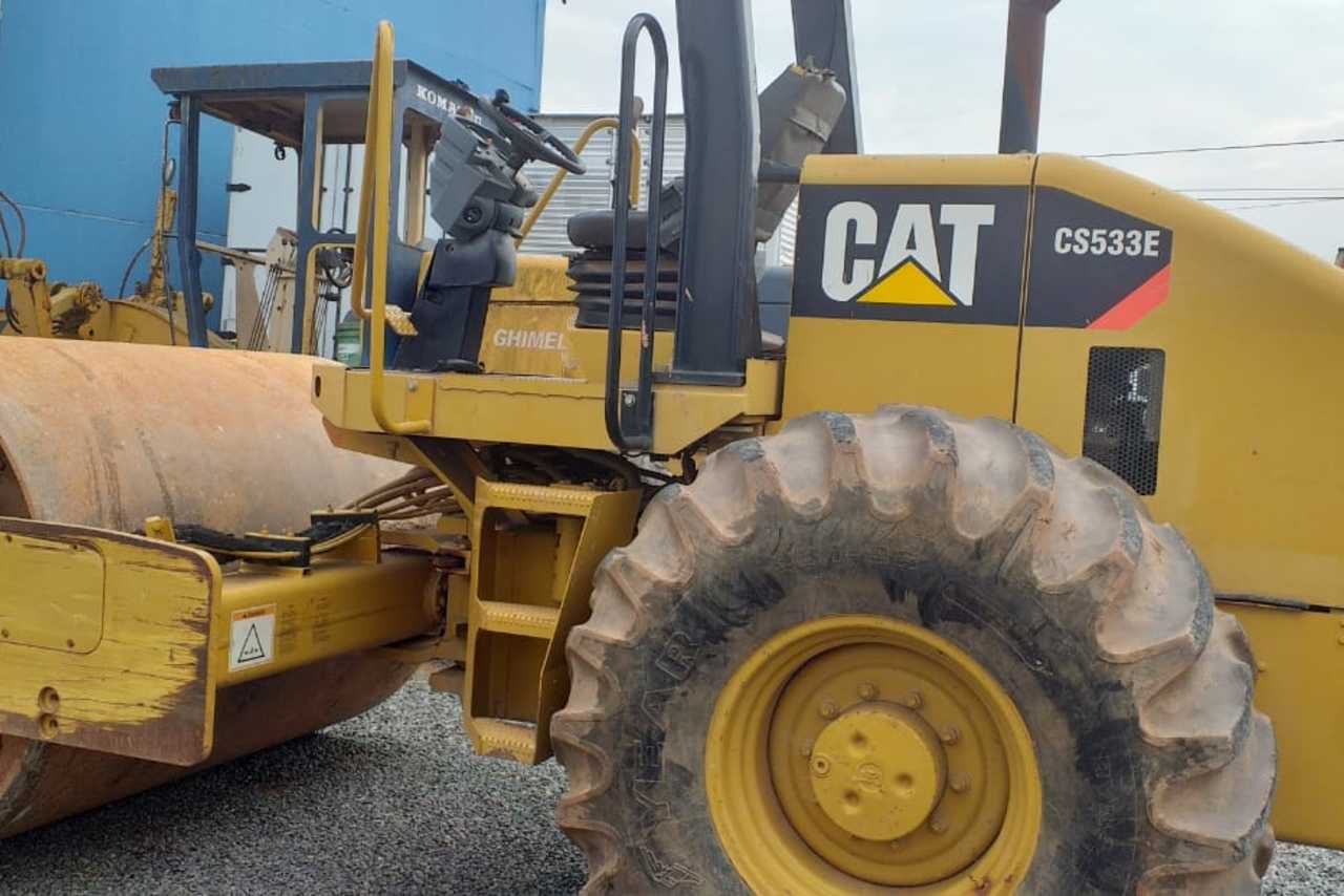 Caterpillar CS533E - 11/11 10