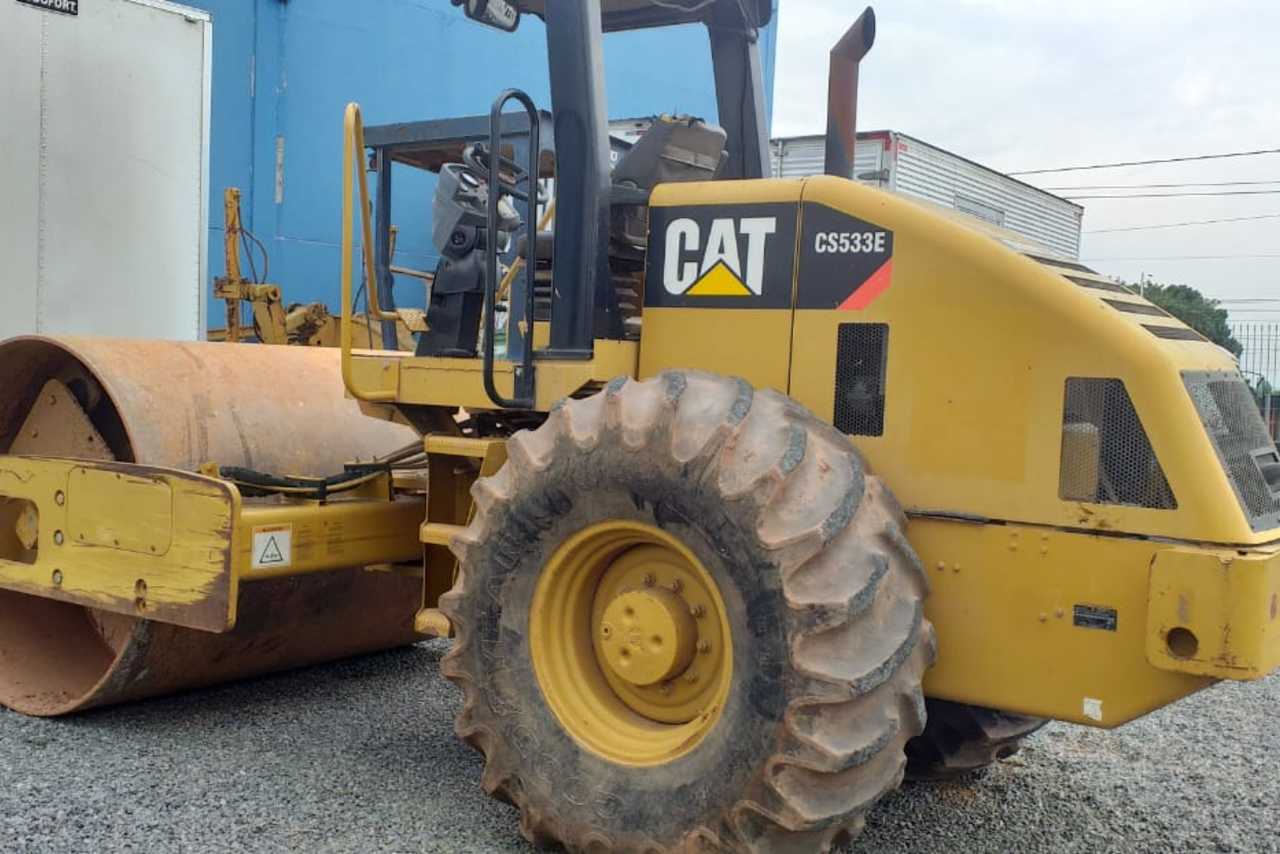 Caterpillar CS533E - 11/11 11