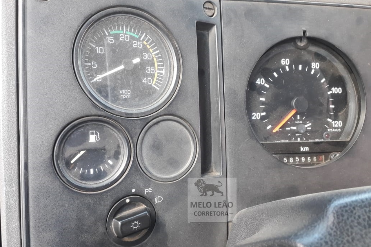 Ford Cargo814 - 00/00 11
