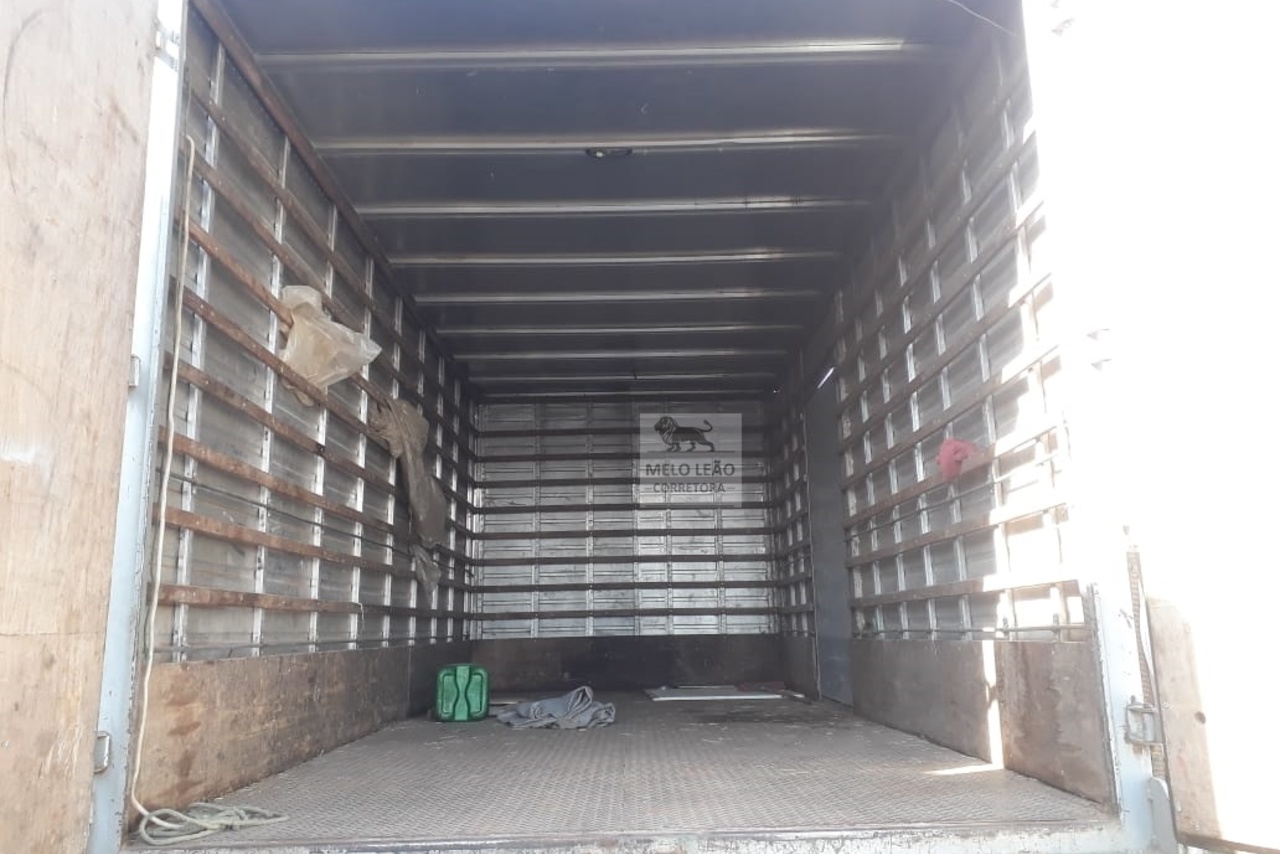 Ford Cargo814 - 00/00 27