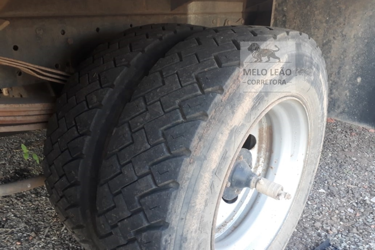 Ford Cargo814 - 00/00 39