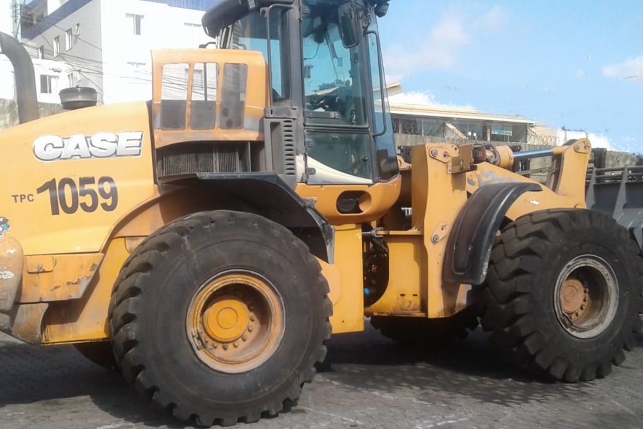 Case 821E - 11/11 2