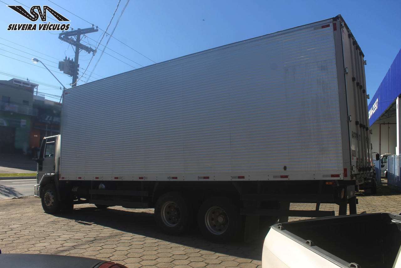 Ford Cargo2428 - 09/09 4