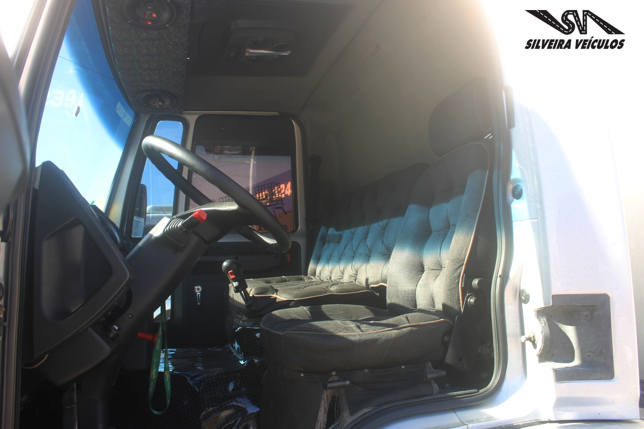 Ford Cargo2428 - 09/09 11