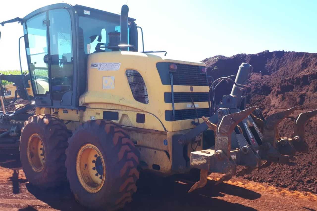 New Holland RG 170B - 11/11 4