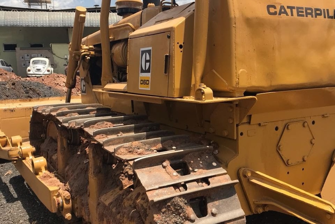 Caterpillar D6D - 78/78 9