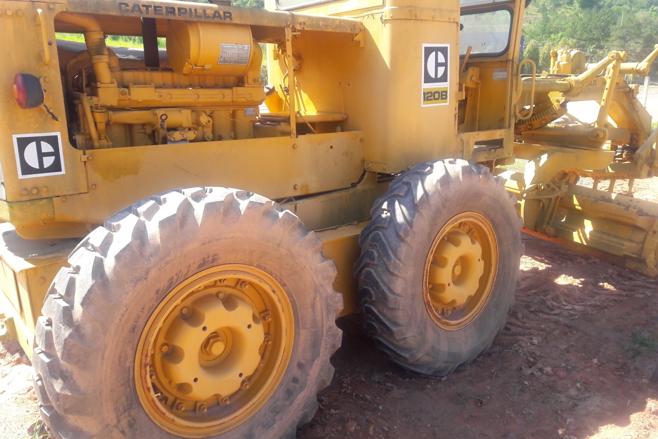 Caterpillar 120B - 89/89 3