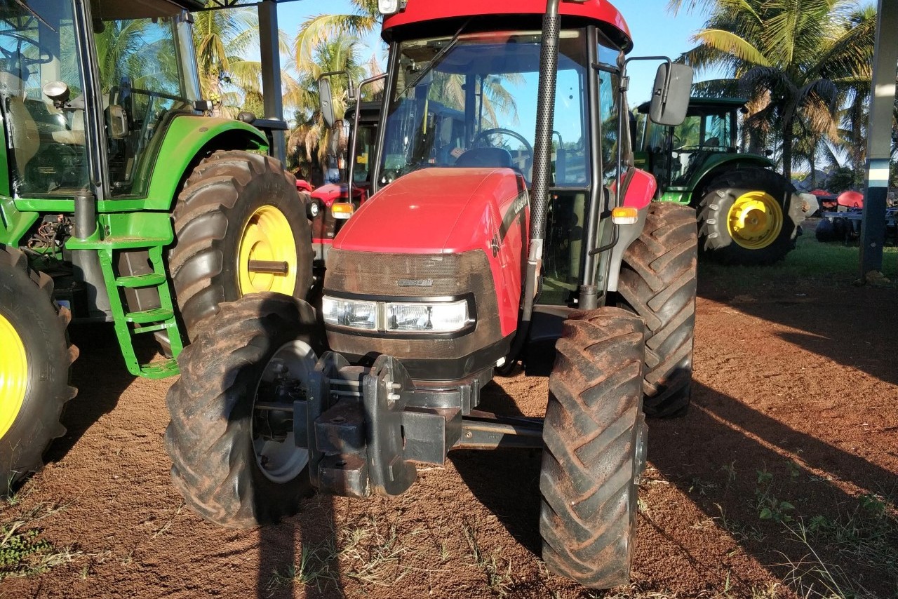 Case Farmall 80 - 13 4