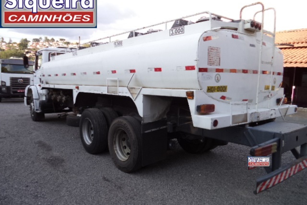 Mercedes Benz MB 1620 - 05/05 6