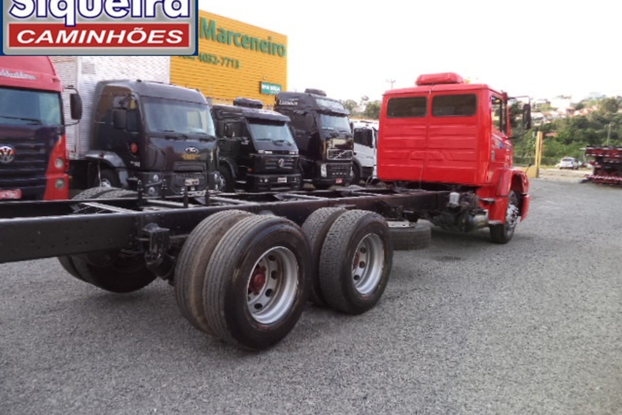 Mercedes Benz MB 1620 - 08/08 6