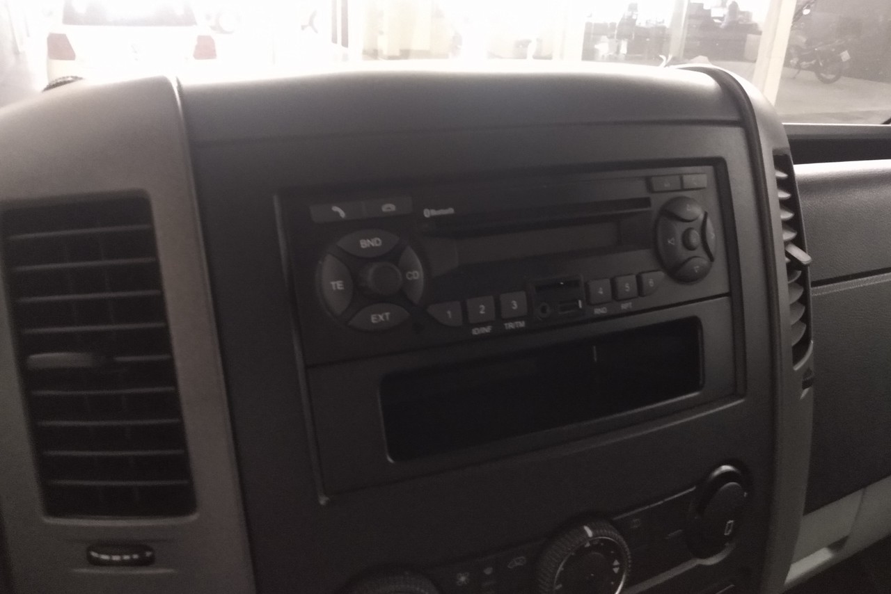 Mercedes Benz Sprinter Executiva 415 - 15/16 5