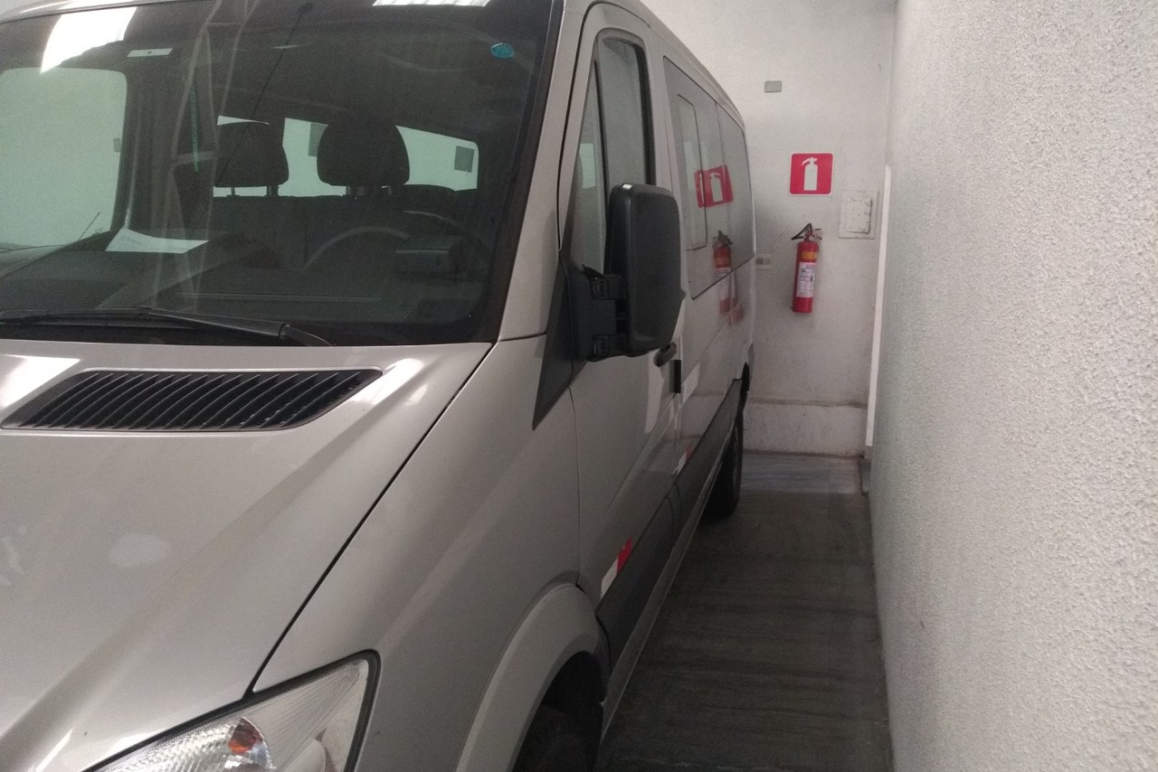 Mercedes Benz Sprinter Executiva 415 - 15/16 6
