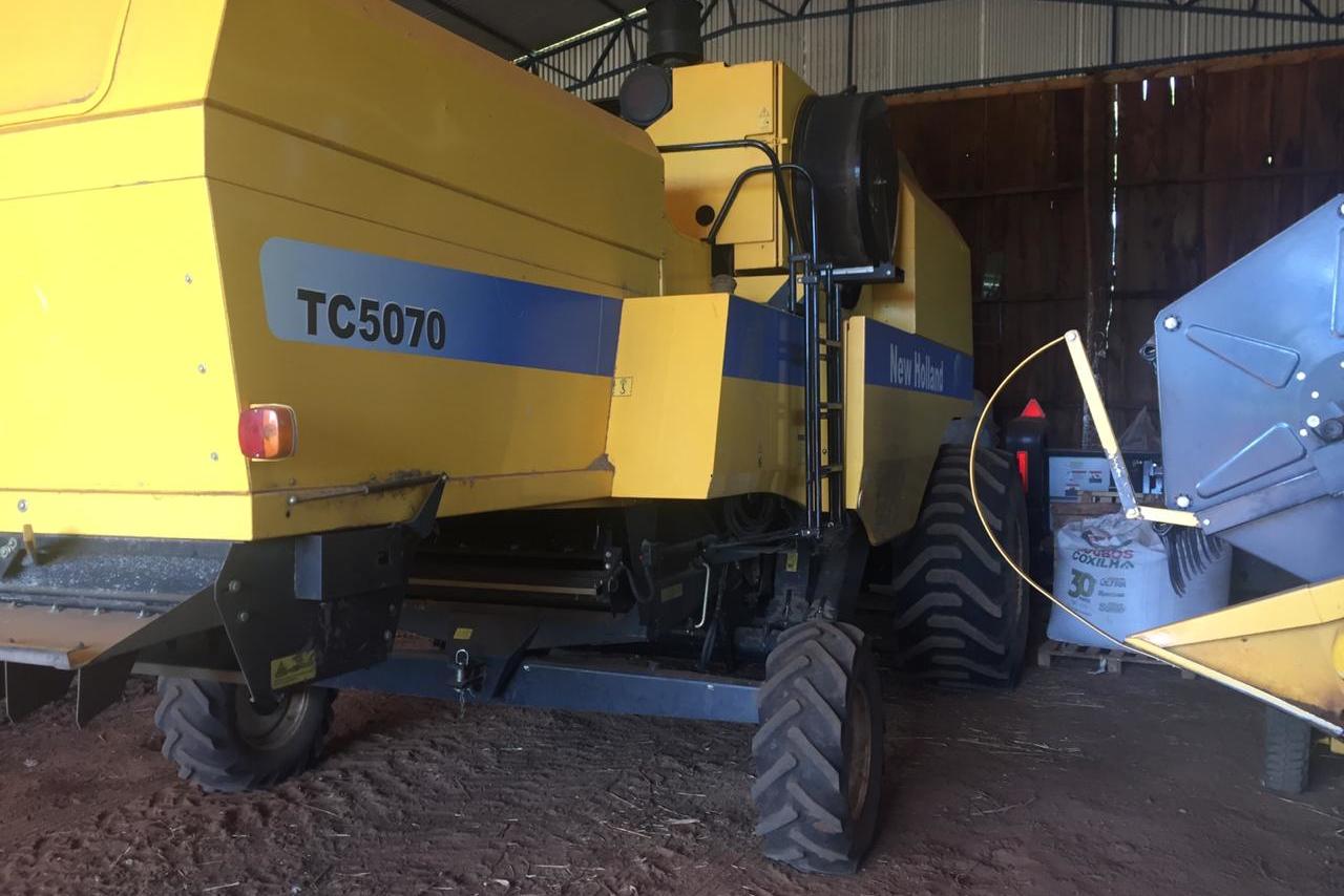 New Holland TC5070 - 10/10 5