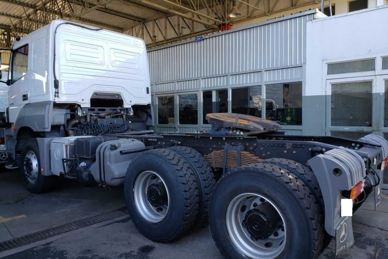 Mercedes Benz Axor 3344 - 17/17 4