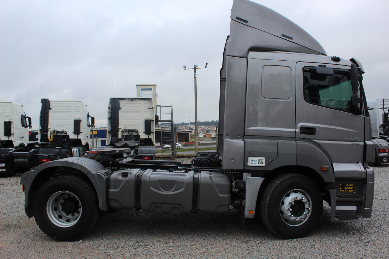 Mercedes Benz Axor 2044 - 17/18 3