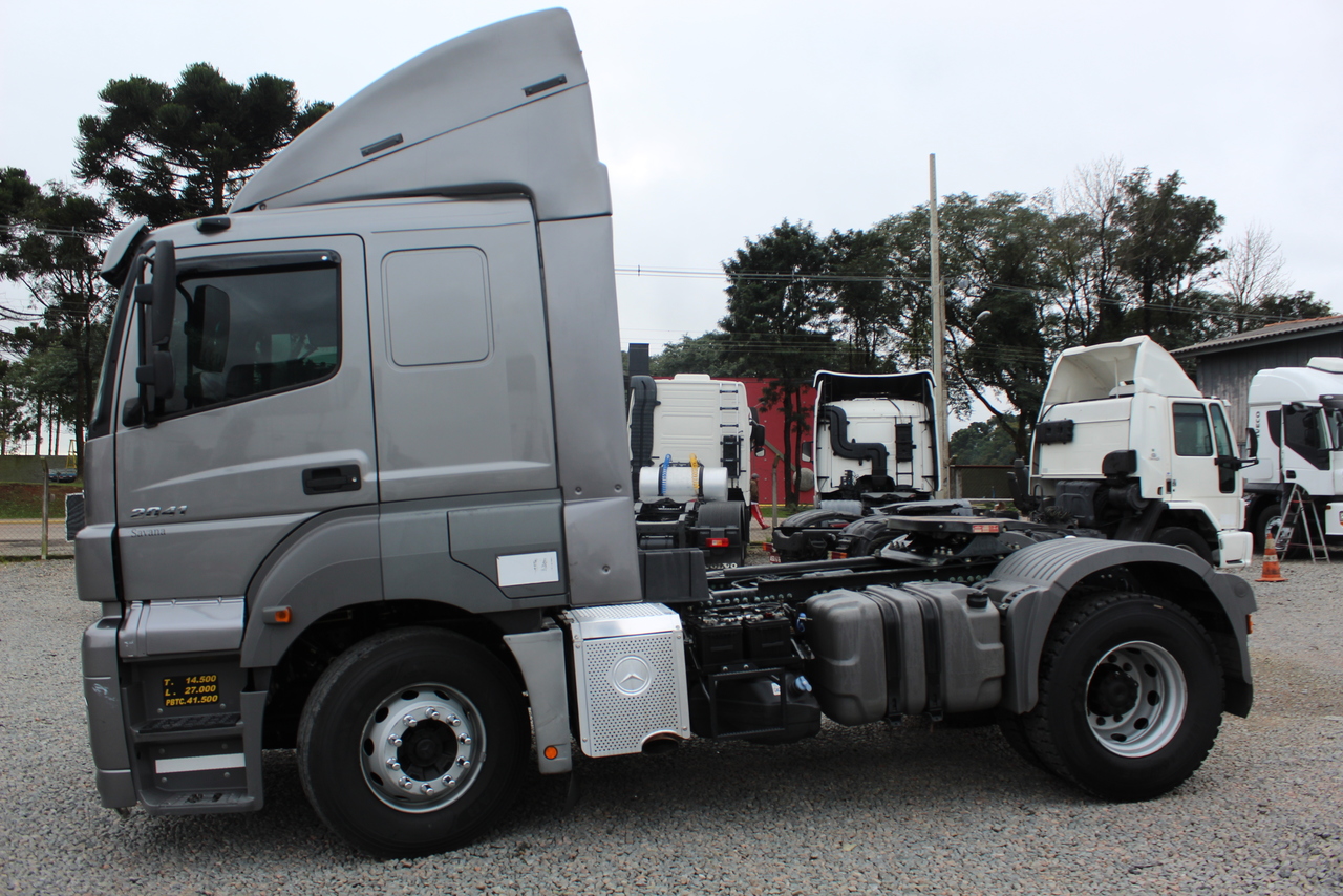 Mercedes Benz Axor 2044 - 17/18 5