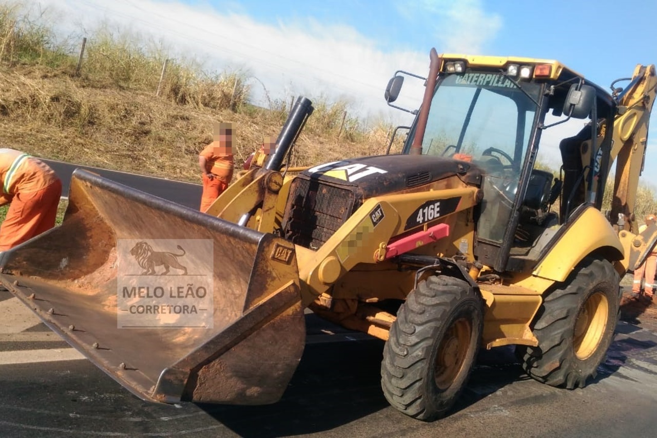 Caterpillar 416E - 11/11 3