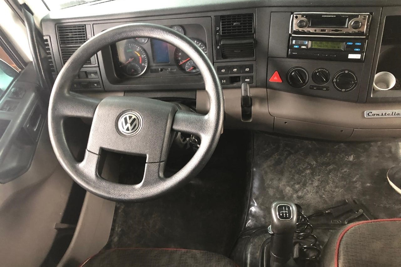 Volkswagen 25 390 - 13/13 8