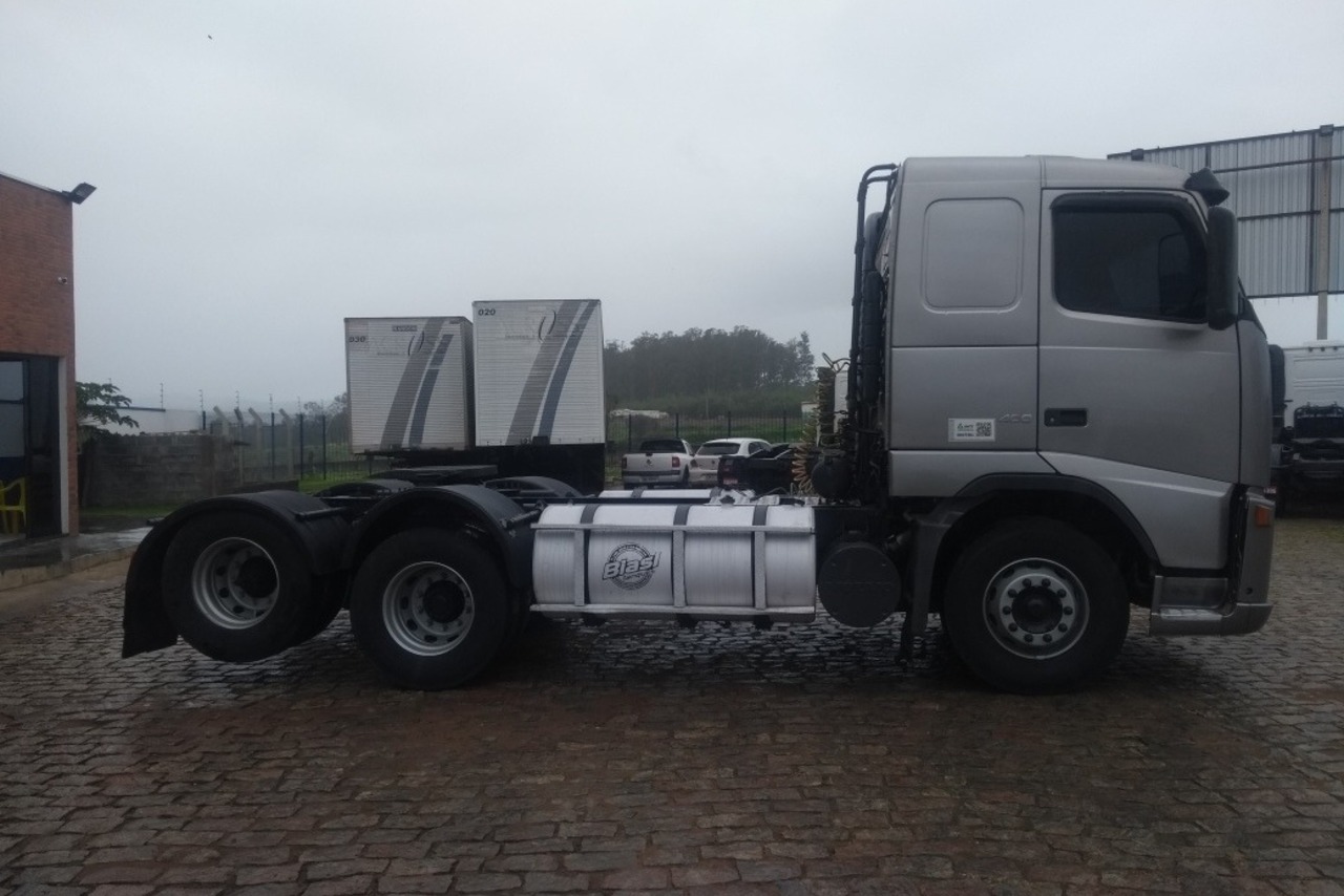 Volvo FH 400 - 08/08 4