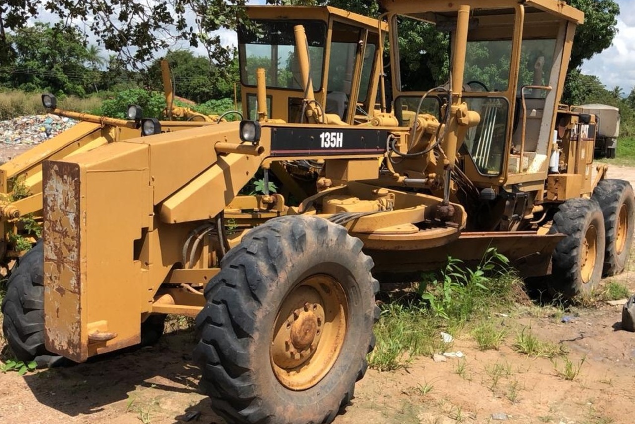 Caterpillar 135 H - 98/98 13