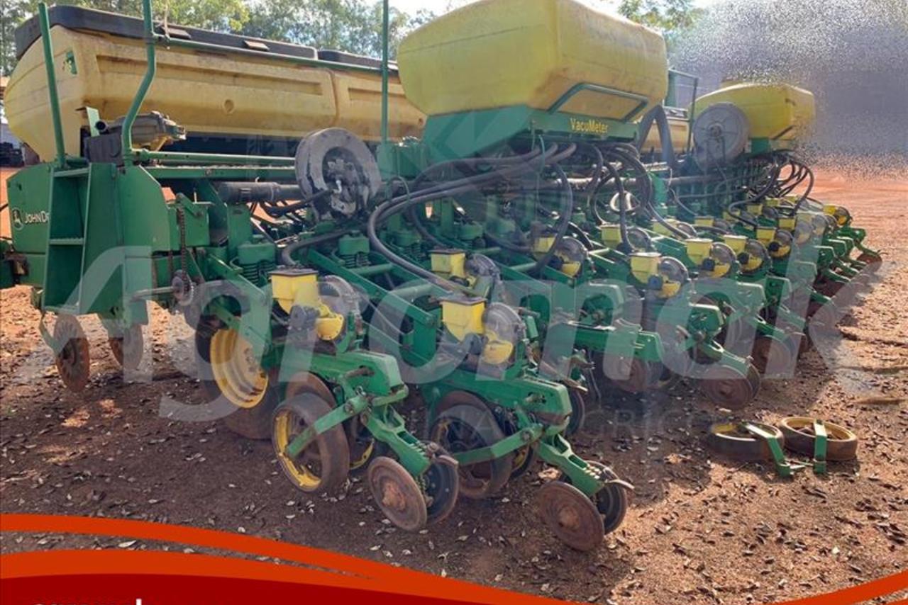 John Deere 2126 - 07/07 3