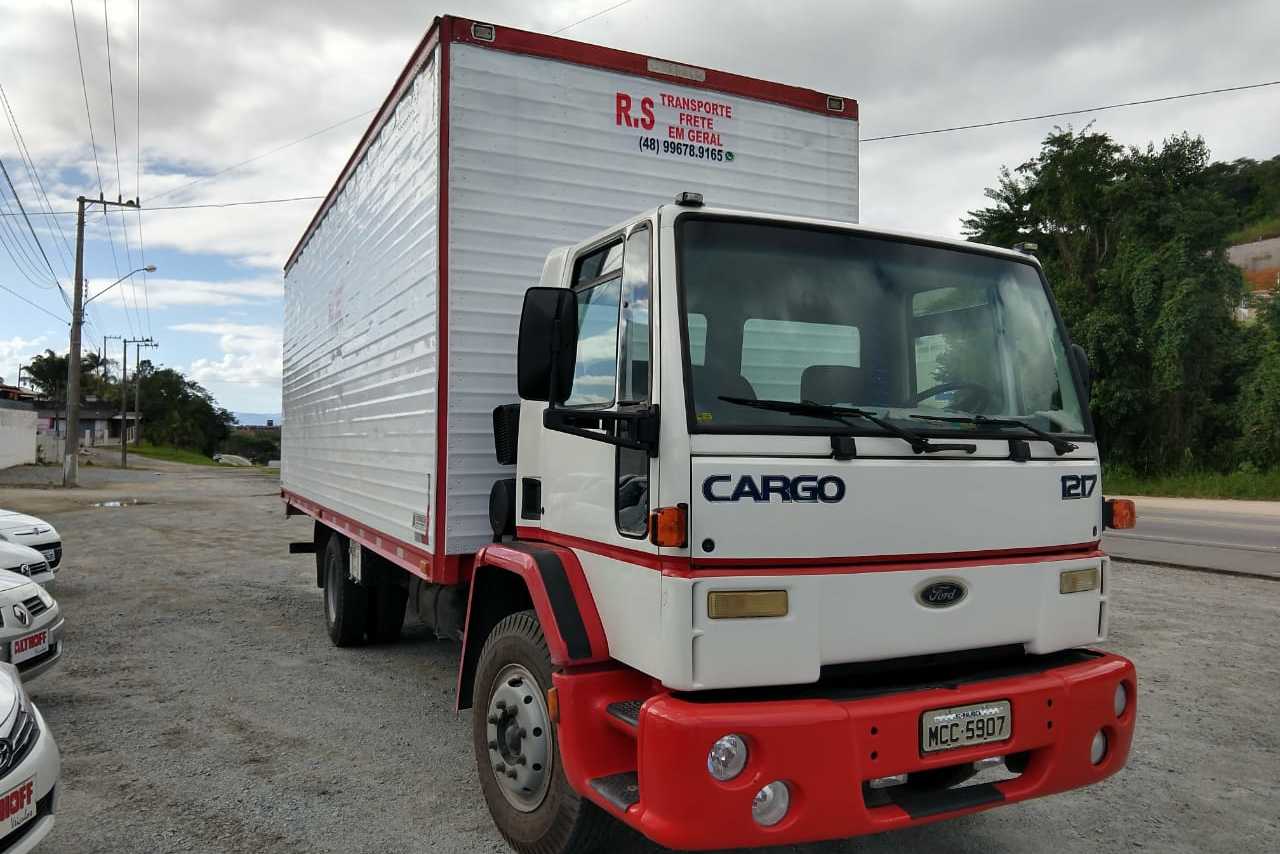 Ford Cargo1217 - 02/02 2