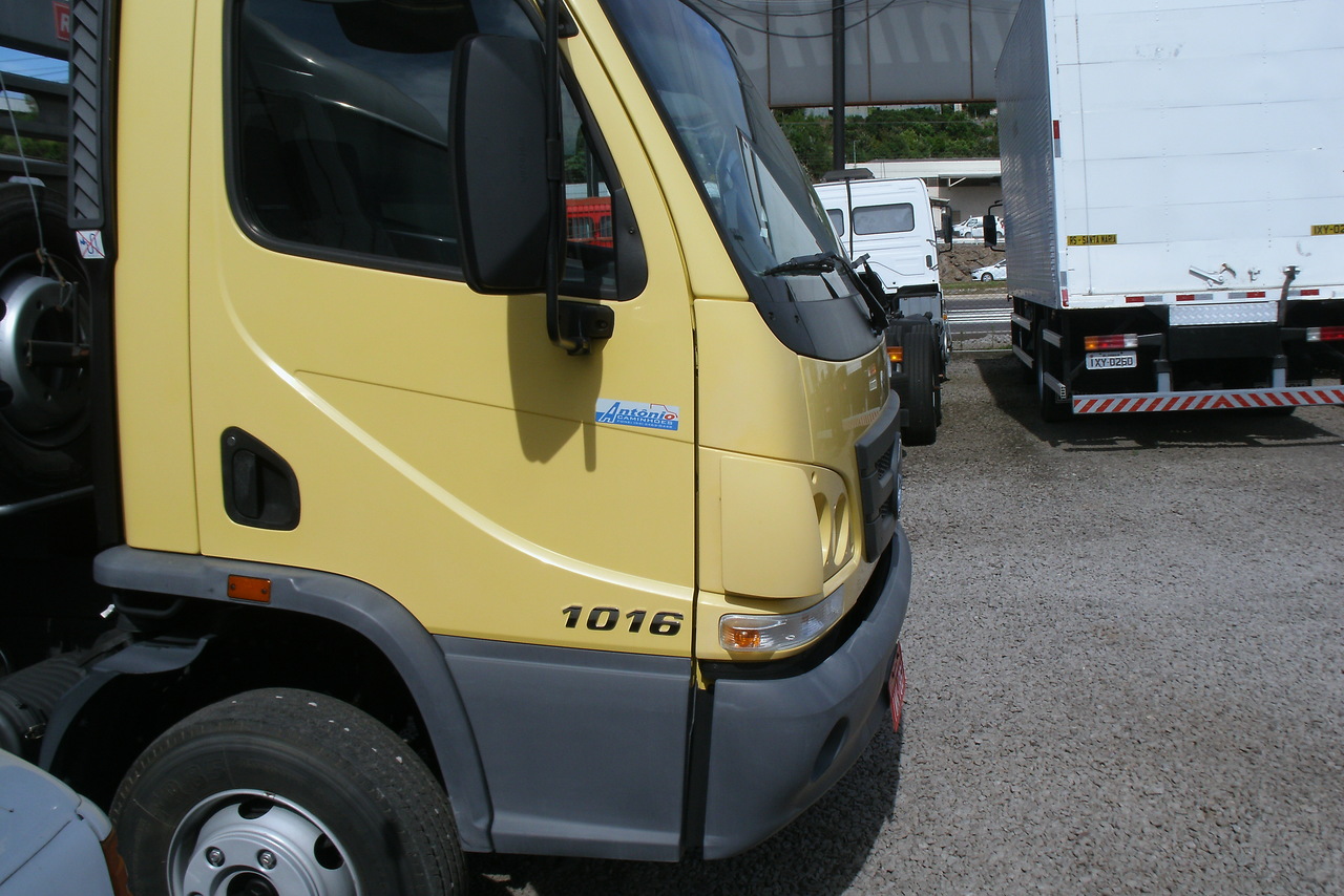 Mercedes Benz Accelo 1016 - 13/13 11