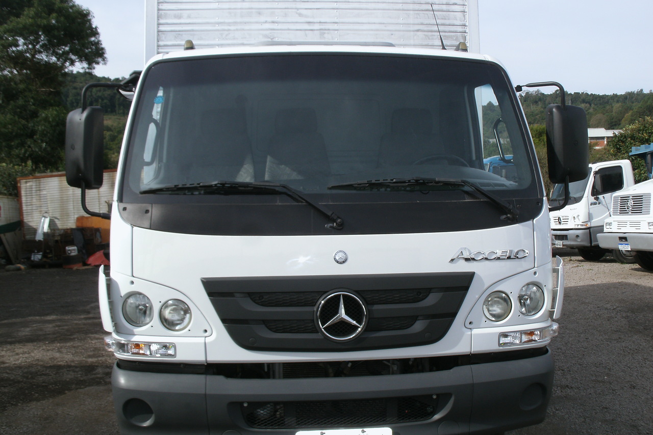 Mercedes Benz Accelo 1016 - 14/14 8