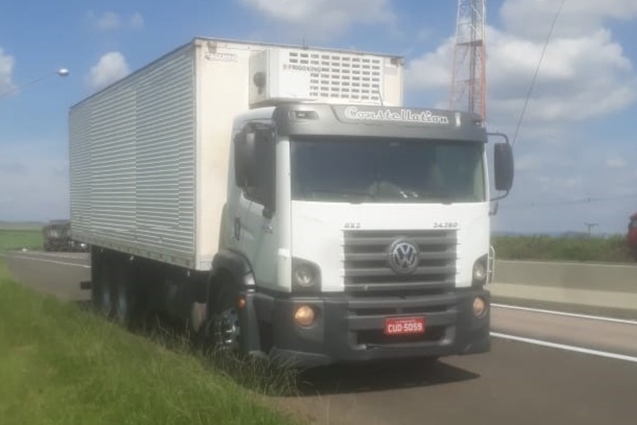 Volkswagen 24-280 E Constellation 6x2 - 13/13 2