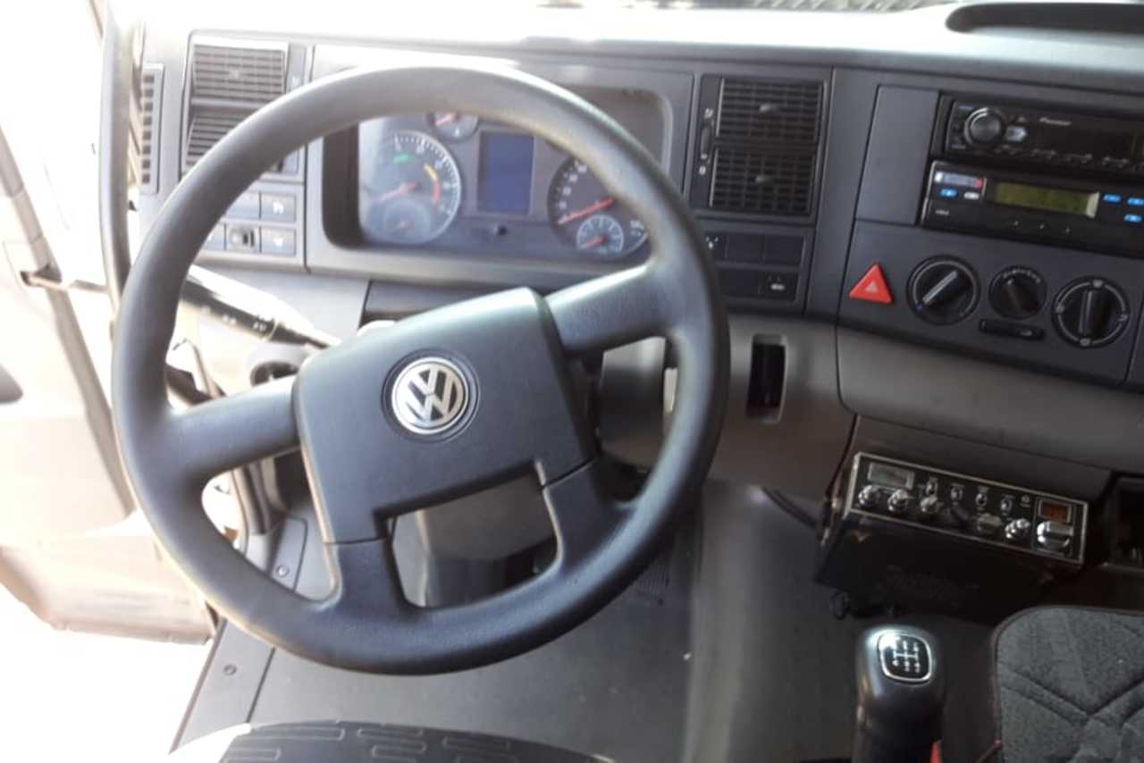 Volkswagen 24-280 E Constellation 6x2 - 13/13 13