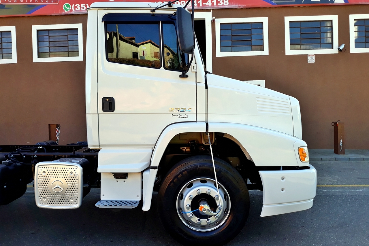 Mercedes Benz MB 2324 - 15/15 5