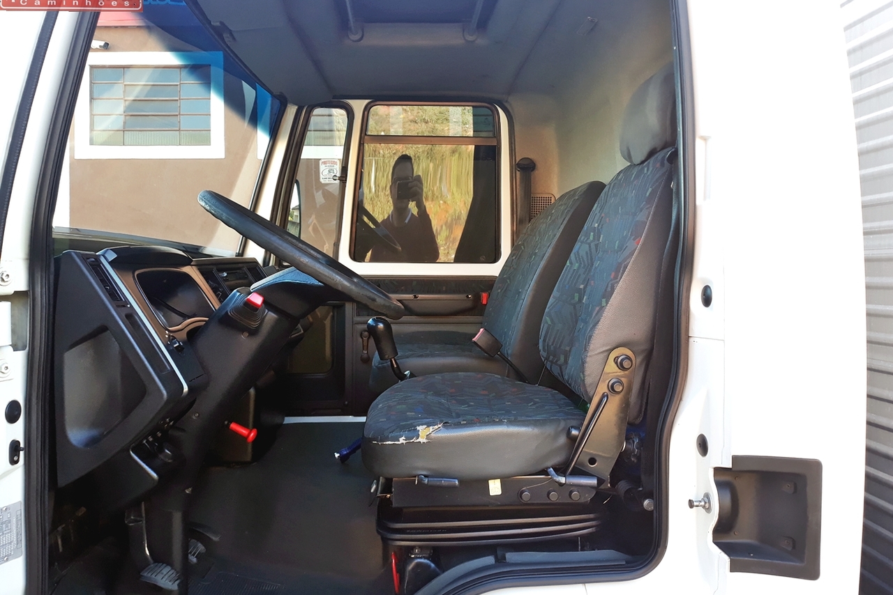 Ford Cargo816 - 13/13 9