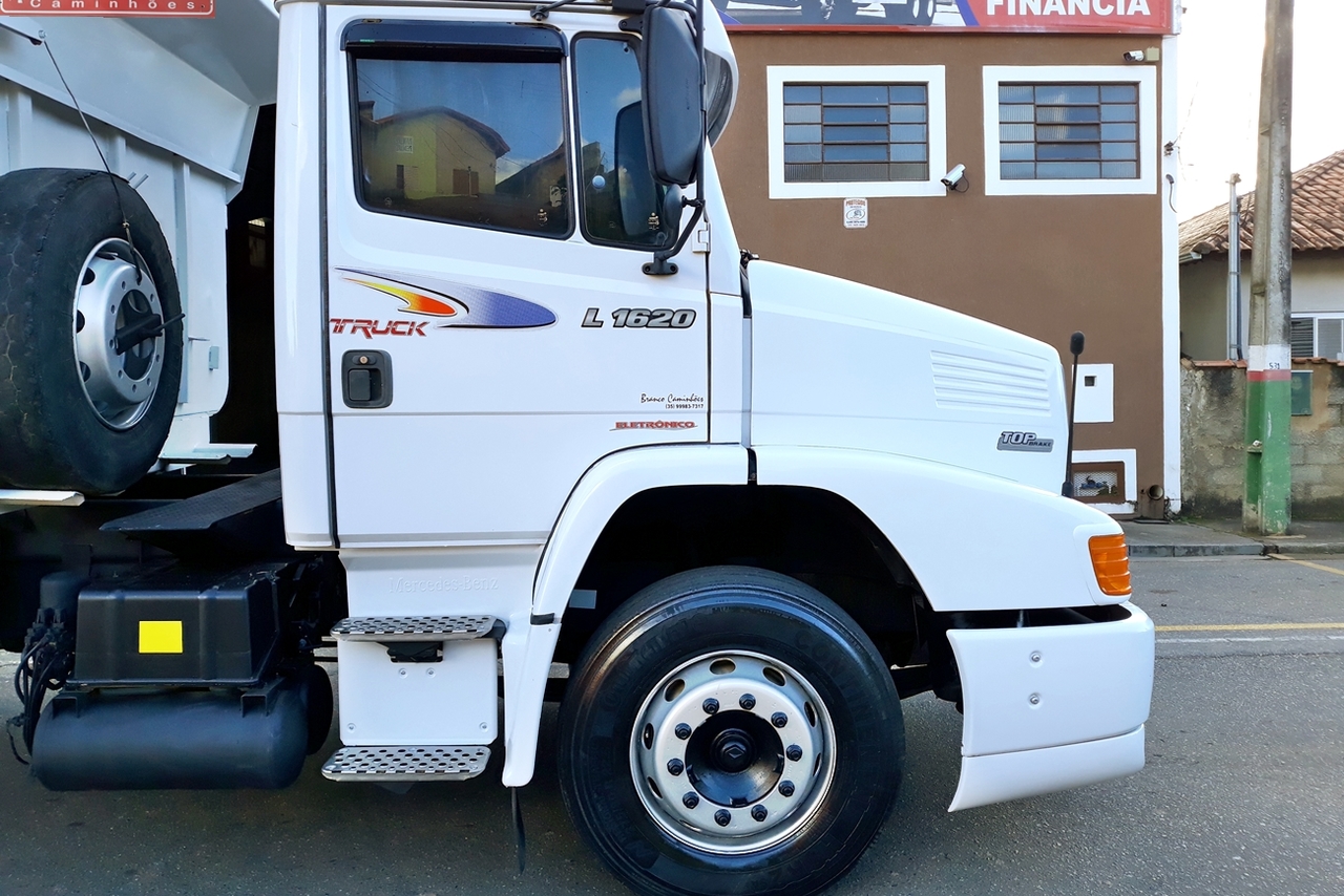 Mercedes Benz MB 1620 - 08/08 4