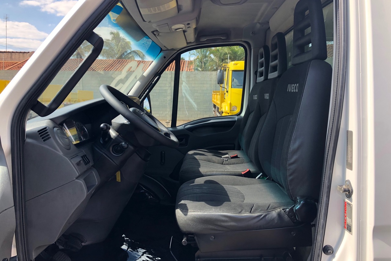 Iveco 35S14 - 12/13 4